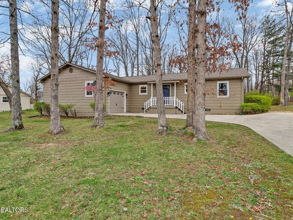 115 Eagle Lane, Crossville, TN 38558