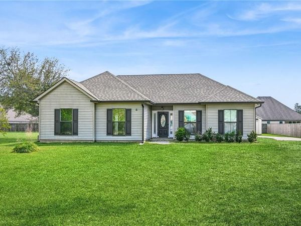 16500 MP PLANCHE Road, Covington, LA 70435