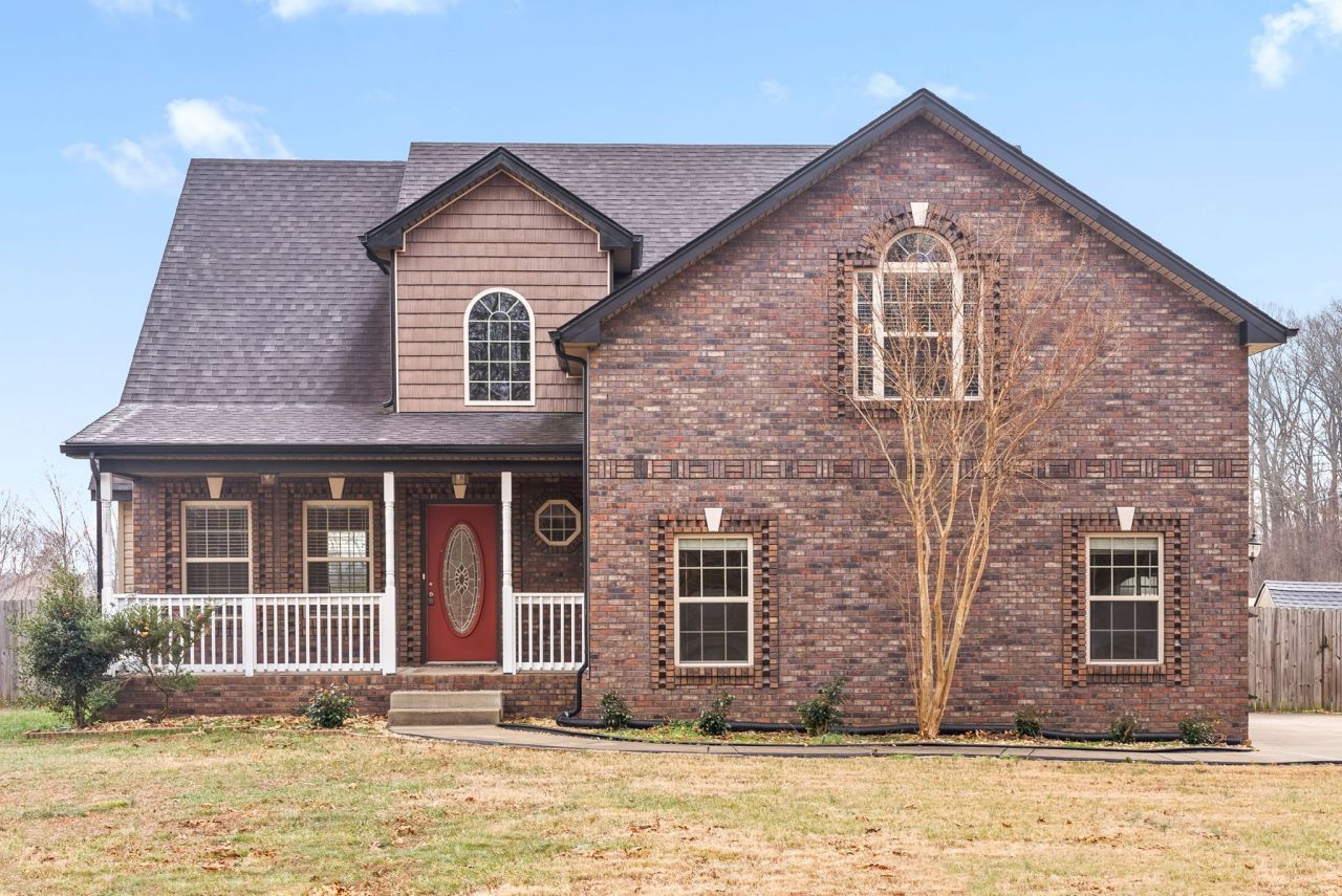 981 Dixie Bee Rd, Adams, TN 37010 Main Photo