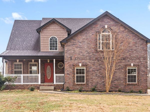 981 Dixie Bee Rd, Adams, TN 37010