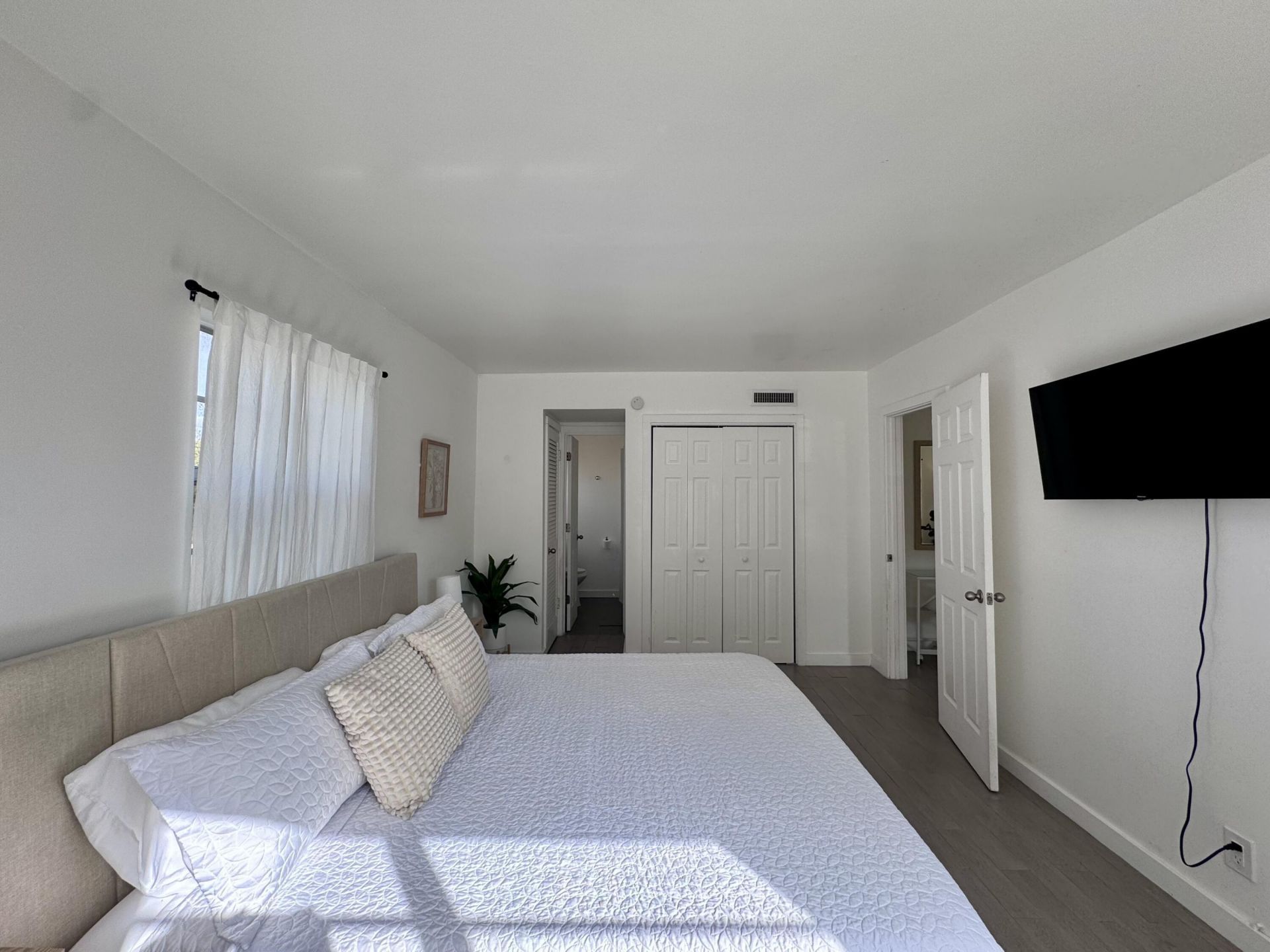 202 Lucerne Avenue, Unit 13a, Lake Worth Beach, FL 33460 Photo