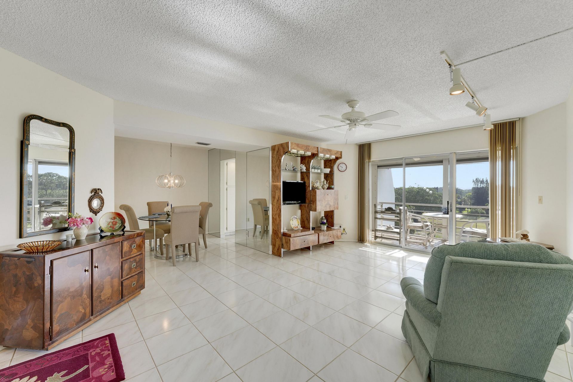 3597 Birdie Drive, Unit 607, Lake Worth, FL 33467 Photo