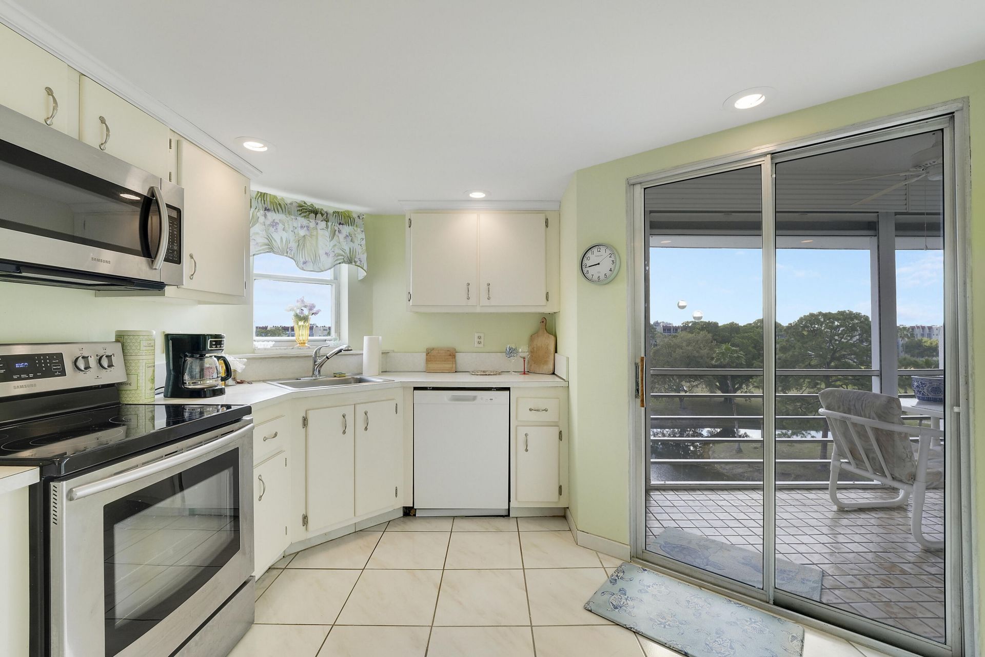 3597 Birdie Drive, Unit 607, Lake Worth, FL 33467 Photo