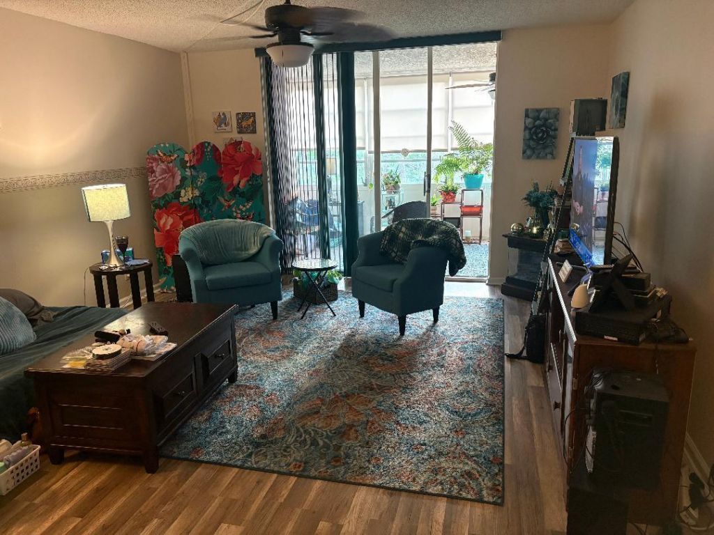 7300 Lake Cir Drive, Unit 404, Margate, FL 33063 Photo