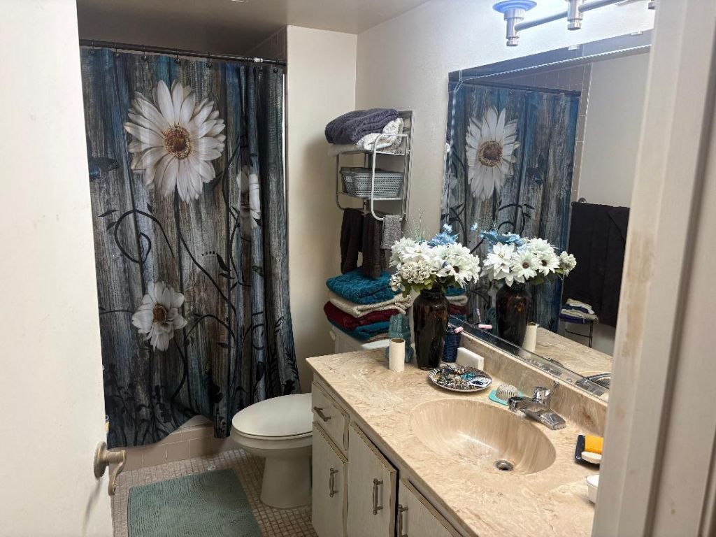 7300 Lake Cir Drive, Unit 404, Margate, FL 33063 Photo