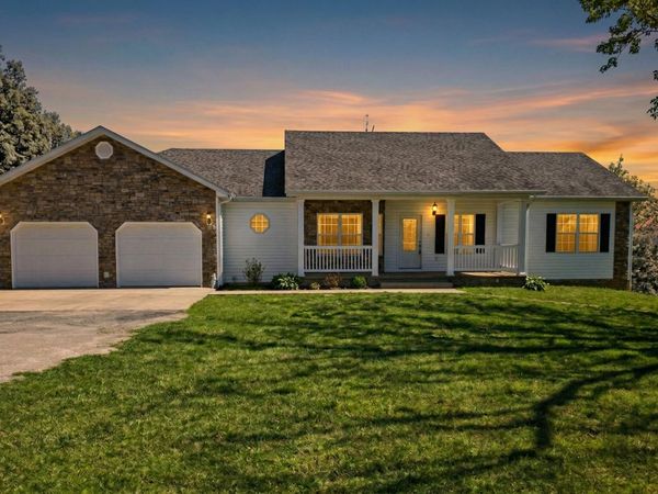 24 County Road 298, Thayer, MO 65791