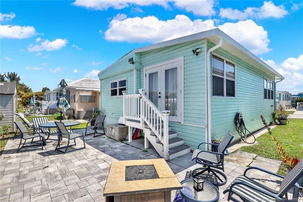 10851 S Ocean Drive, Unit 8, Jensen Beach, FL 34957 Photo