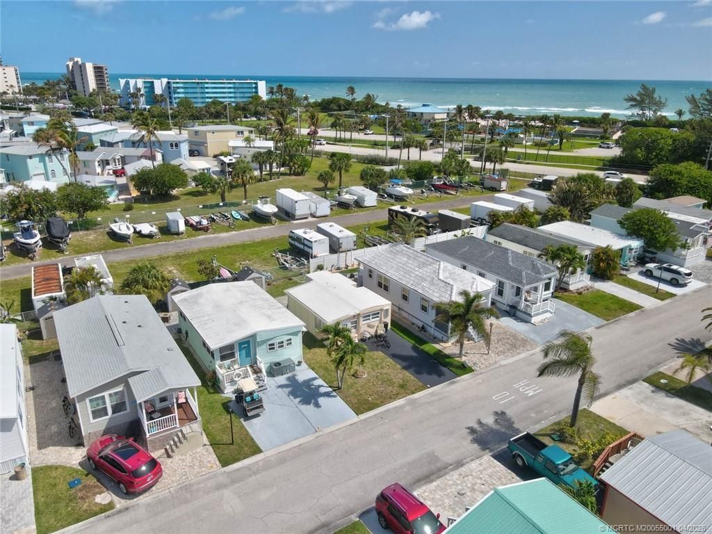 10851 S Ocean Drive, Unit 8, Jensen Beach, FL 34957 Photo