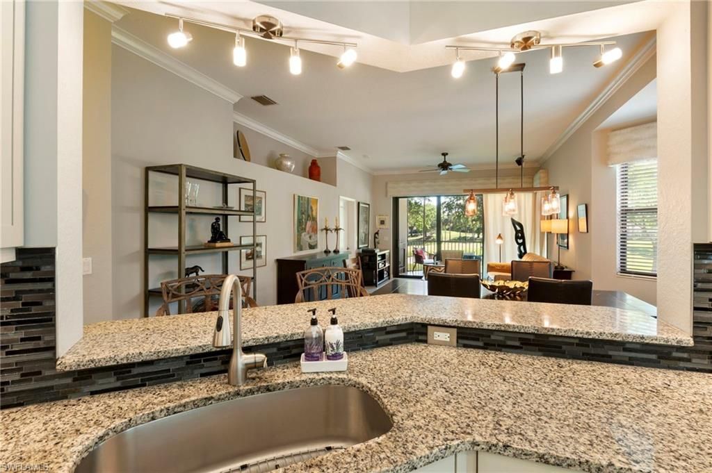 2433 Ravenna Blvd, Unit 202, Naples, FL 34109 Photo