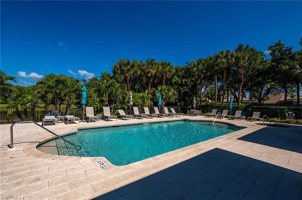 2433 Ravenna Blvd, Unit 202, Naples, FL 34109 Photo