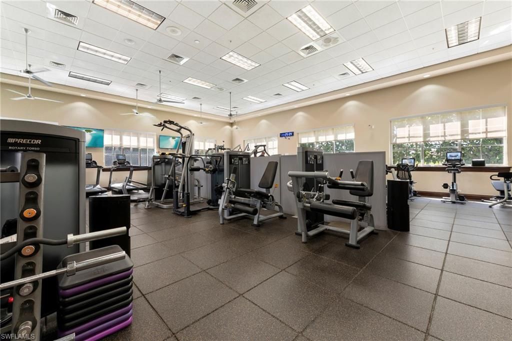 2433 Ravenna Blvd, Unit 202, Naples, FL 34109 Photo