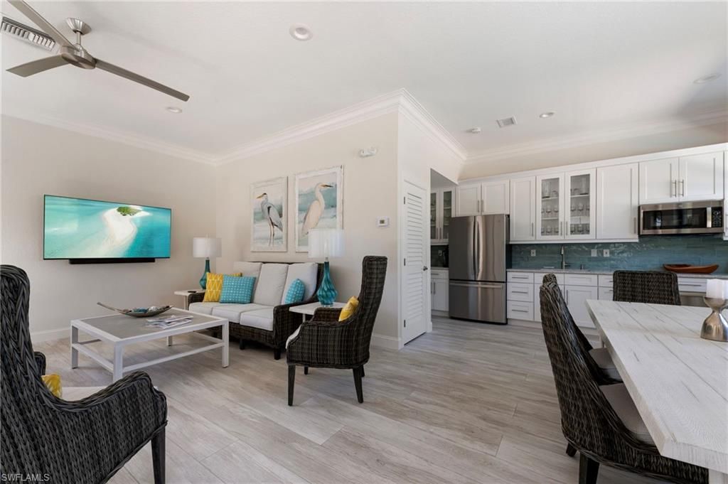 2433 Ravenna Blvd, Unit 202, Naples, FL 34109 Photo