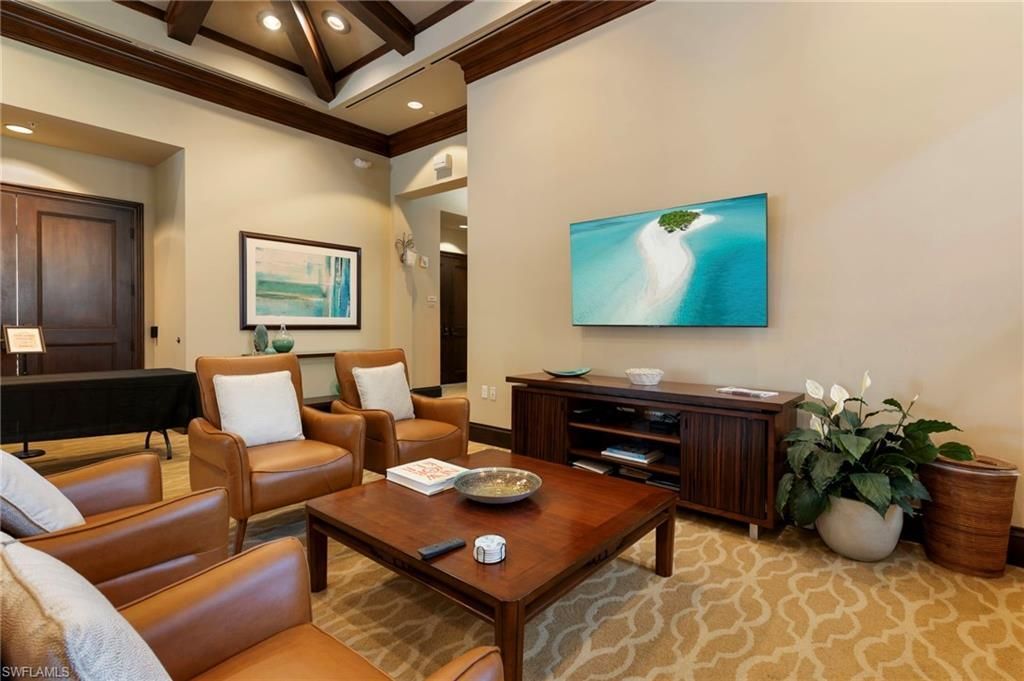 2433 Ravenna Blvd, Unit 202, Naples, FL 34109 Photo