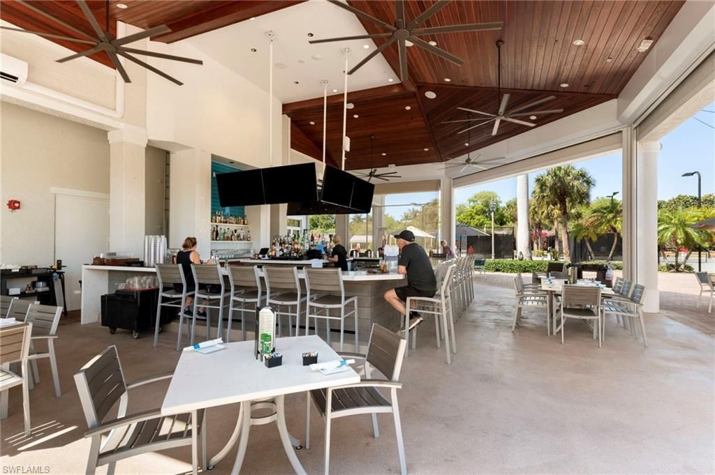 2433 Ravenna Blvd, Unit 202, Naples, FL 34109 Photo