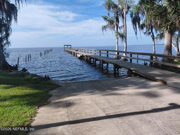 426 CARTERET Road, Georgetown, FL 32139