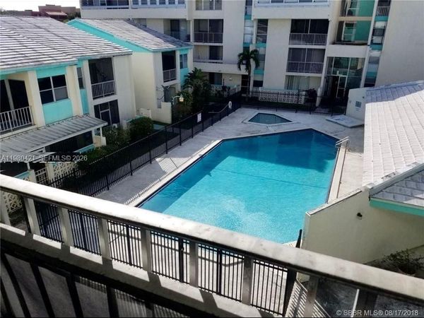 2029 NW 46th Ave, Unit E302, Lauderhill, FL 33313