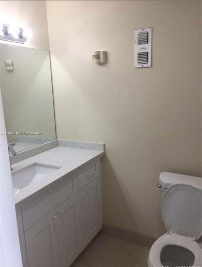 2029 NW 46th Ave, Unit E302, Lauderhill, FL 33313 Photo