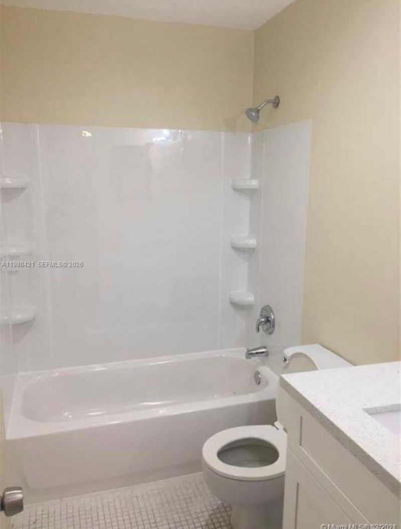 2029 NW 46th Ave, Unit E302, Lauderhill, FL 33313 Photo