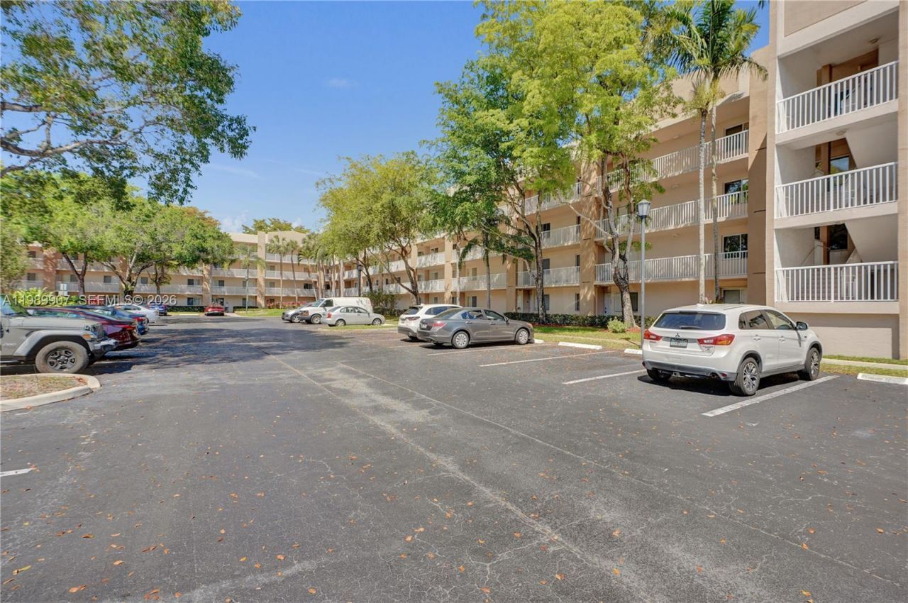 9511 Weldon Cir, Unit G306, Tamarac, FL 33321 Photo