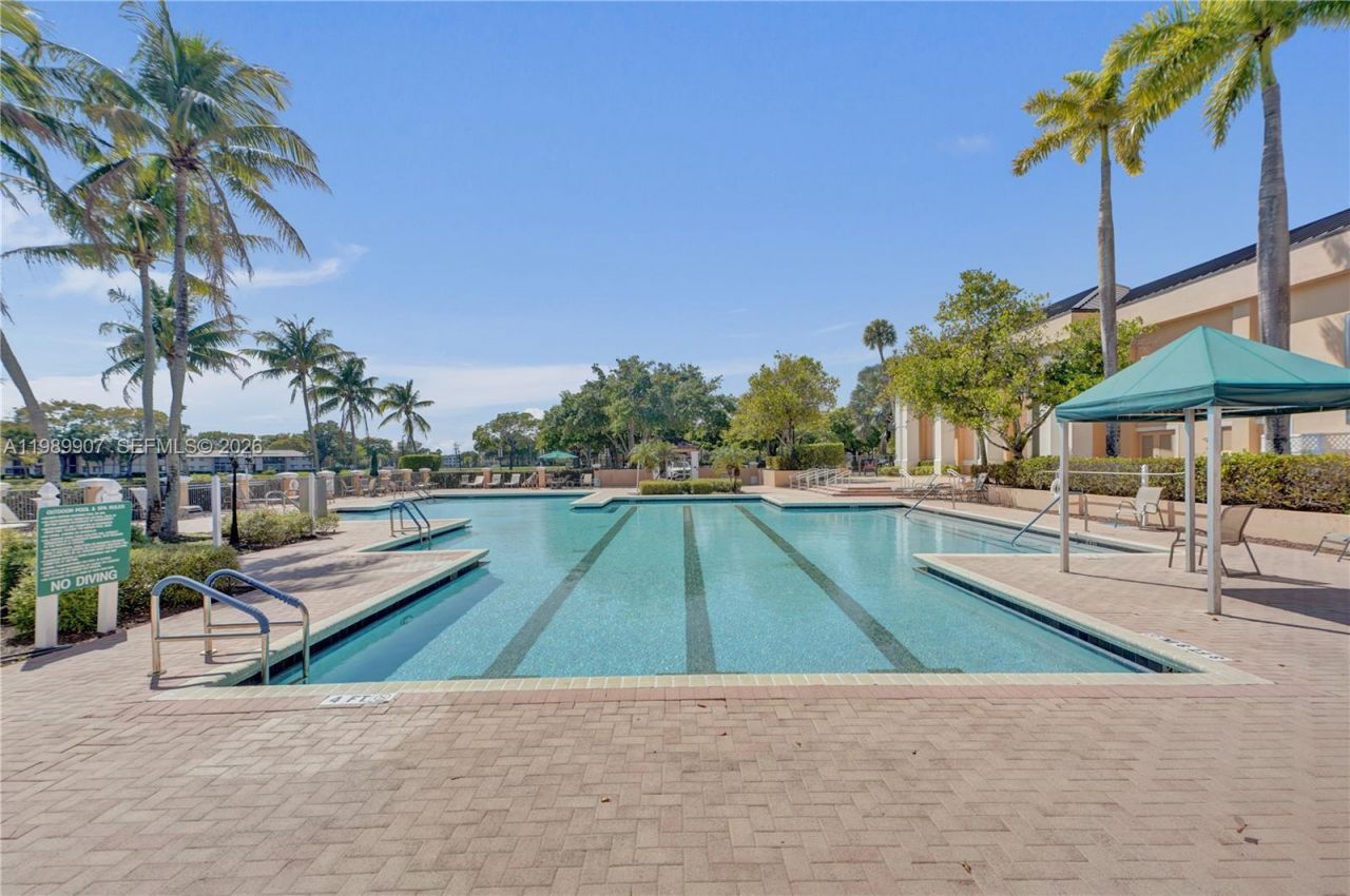9511 Weldon Cir, Unit G306, Tamarac, FL 33321 Photo