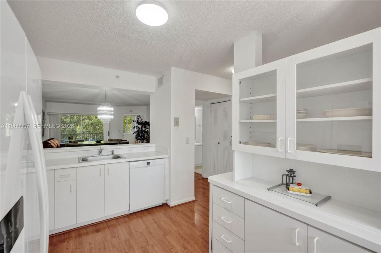 9511 Weldon Cir, Unit G306, Tamarac, FL 33321 Photo