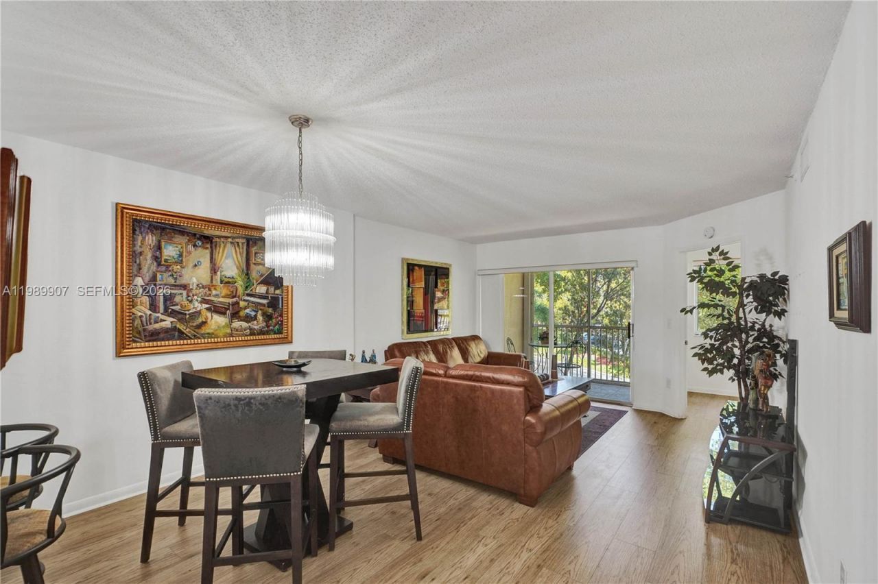 9511 Weldon Cir , Unit G306, Tamarac, FL 33321 Photo