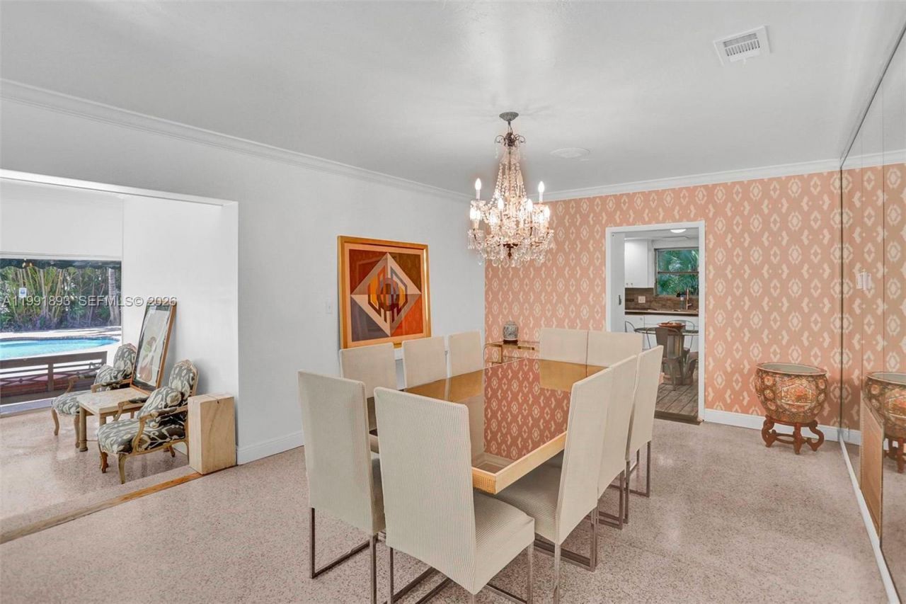 3920 Monserrate St, Coral Gables, FL 33134 Photo
