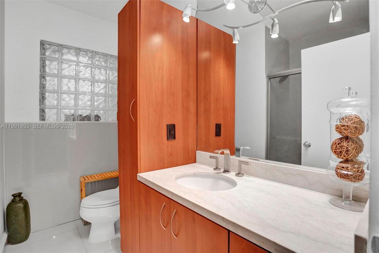 3920 Monserrate St , Coral Gables, FL 33134 Photo