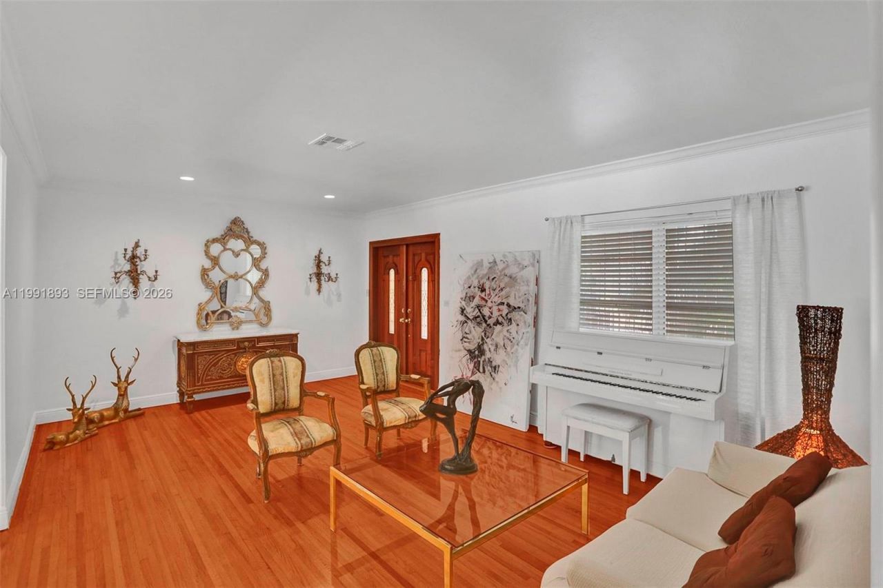 3920 Monserrate St, Coral Gables, FL 33134 Photo