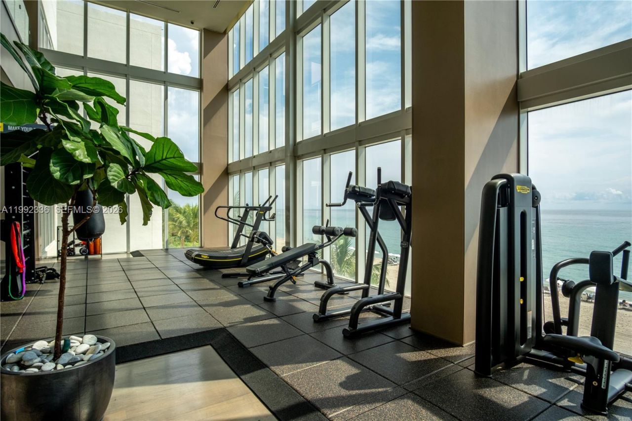 1850 S Ocean Dr , Unit 3509, Hallandale Beach, FL 33009 Photo