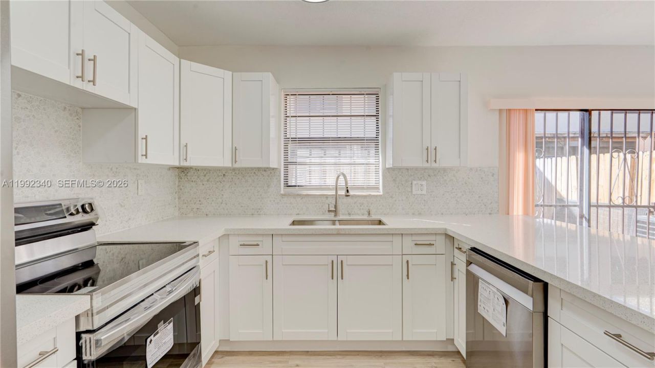 710 SW 114th Ave , Unit C3, Sweetwater, FL 33174 Photo