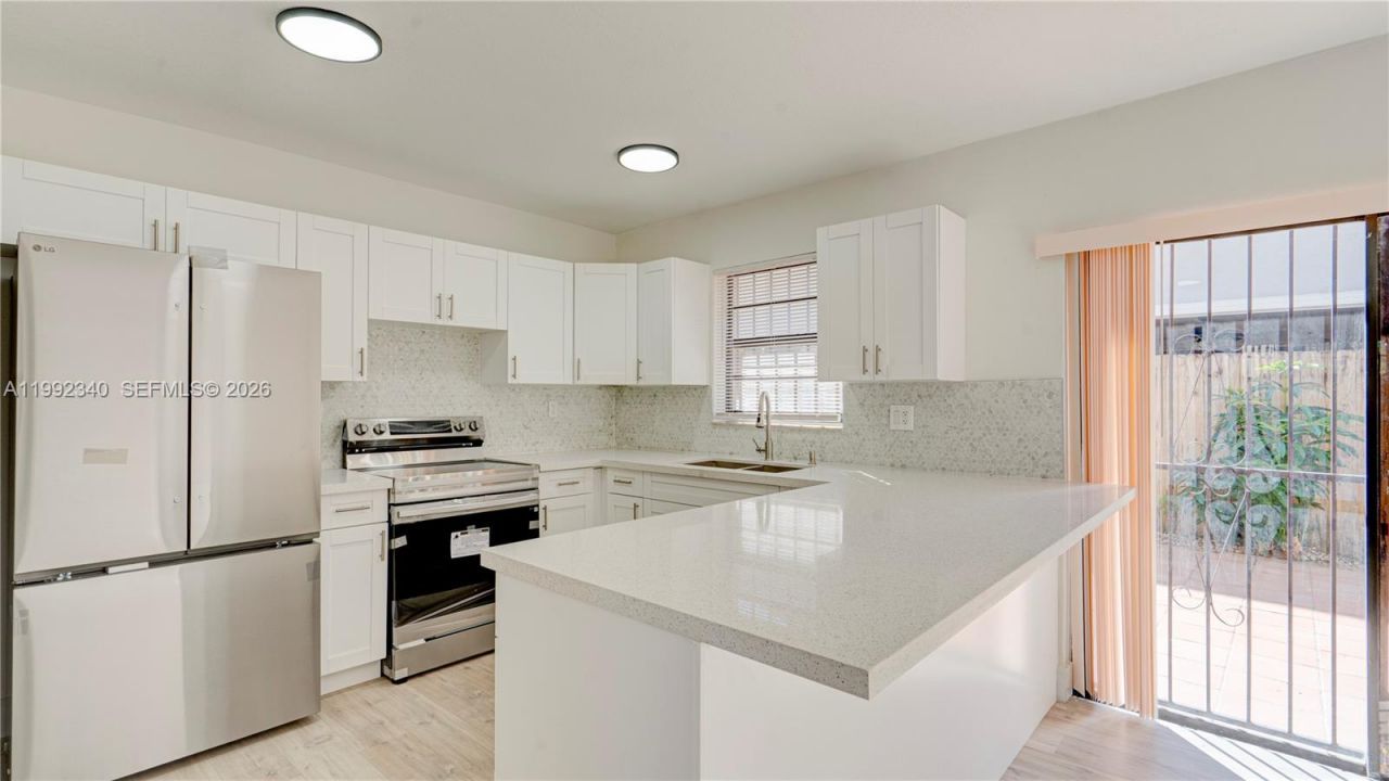 710 SW 114th Ave , Unit C3, Sweetwater, FL 33174 Photo