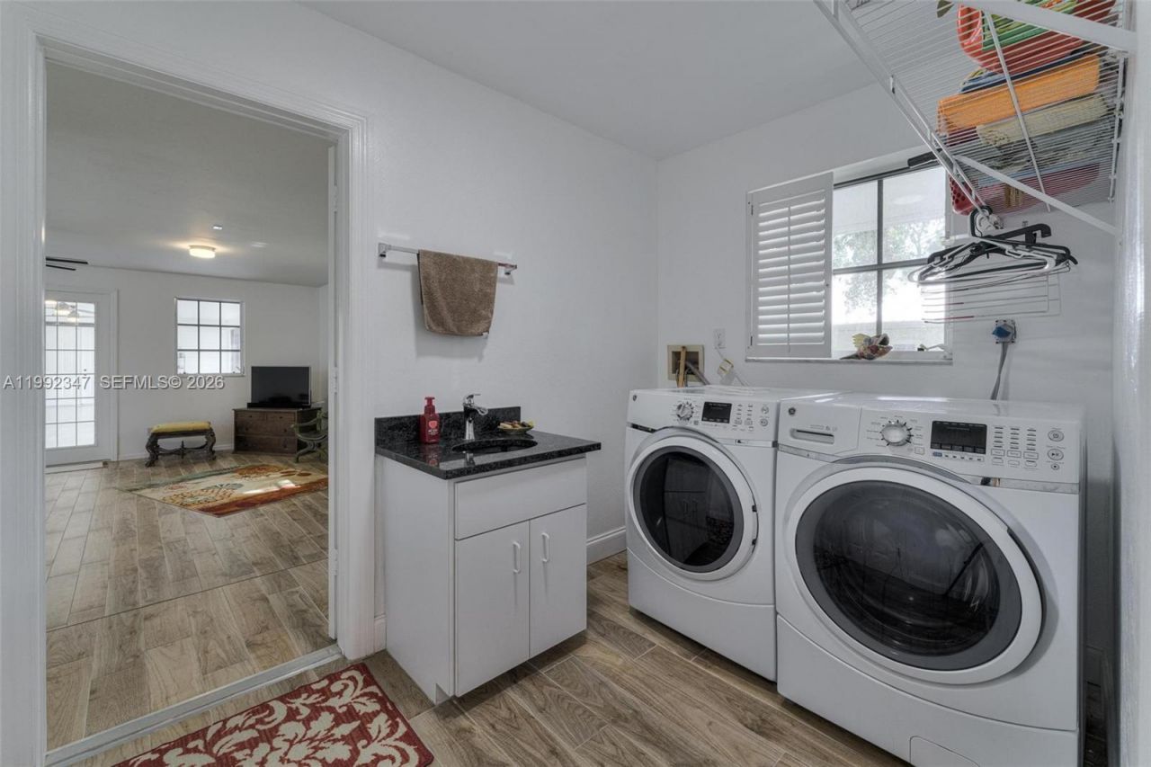 1270 Riverbend Drive , La Belle, FL 33935 Photo