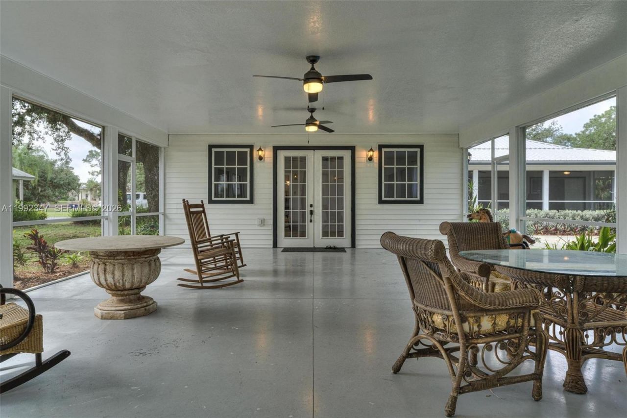 1270 Riverbend Drive , La Belle, FL 33935 Photo