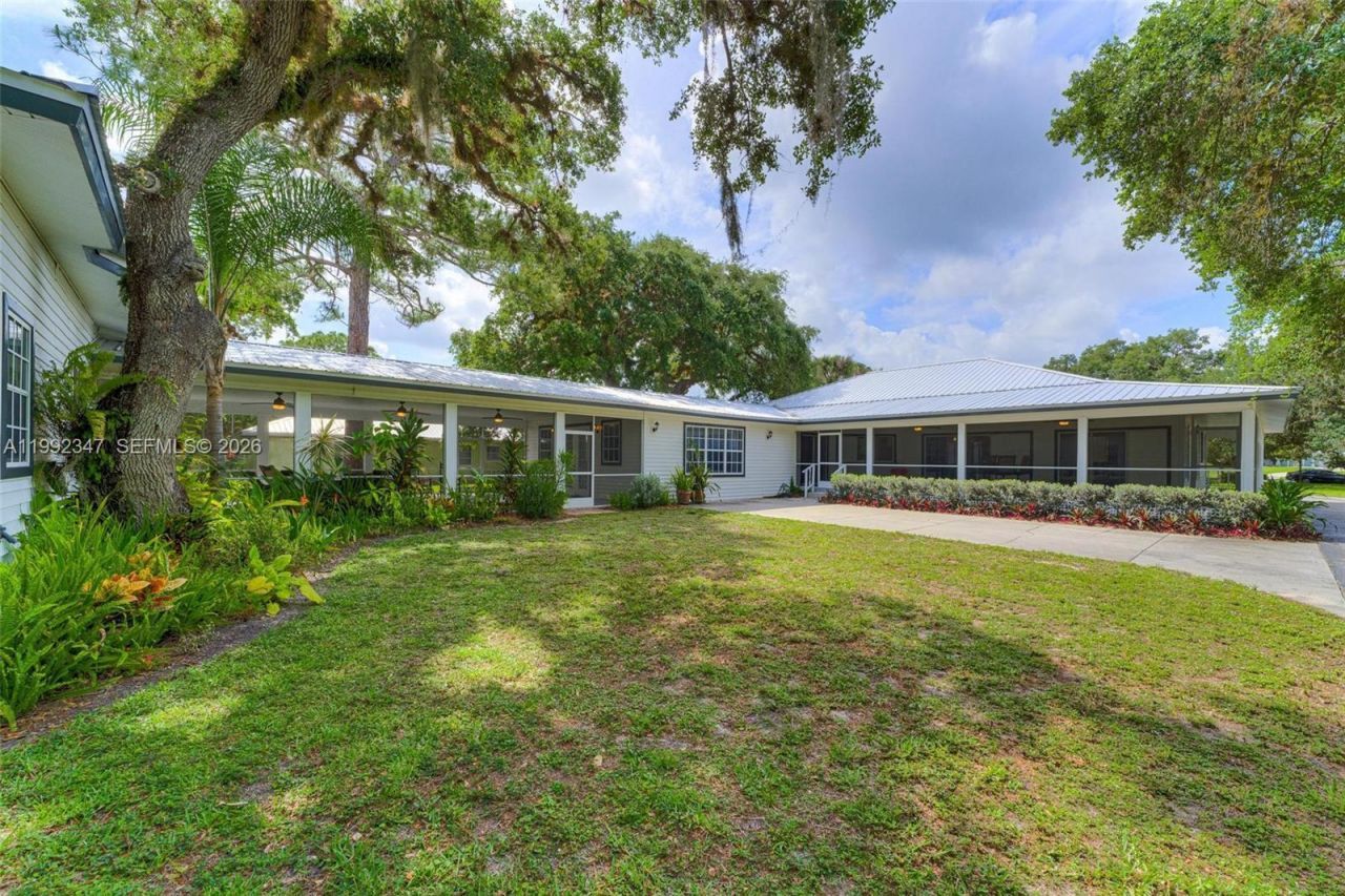 1270 Riverbend Drive , La Belle, FL 33935 Photo