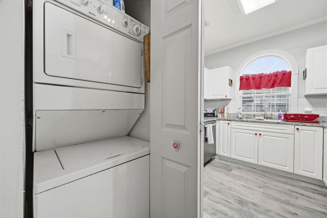 4665 Wild Iris Dr. Photo 24