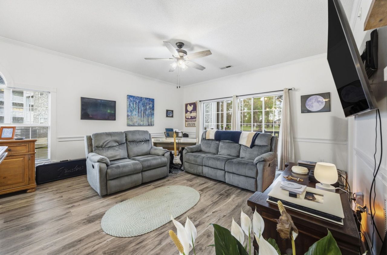 4665 Wild Iris Dr. Photo 7