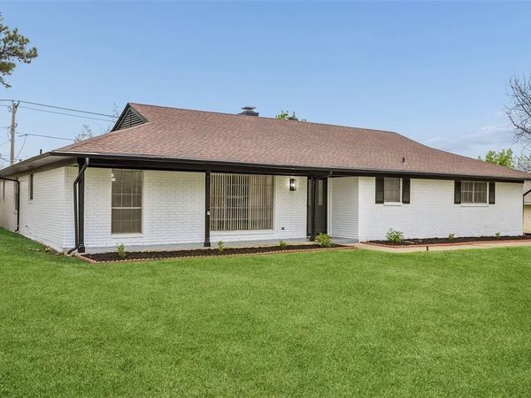 1702 Northcrest Drive, Arlington, TX 76012