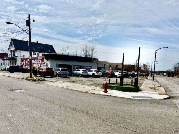 1721-1733 Genesee Street , Buffalo, NY 14211