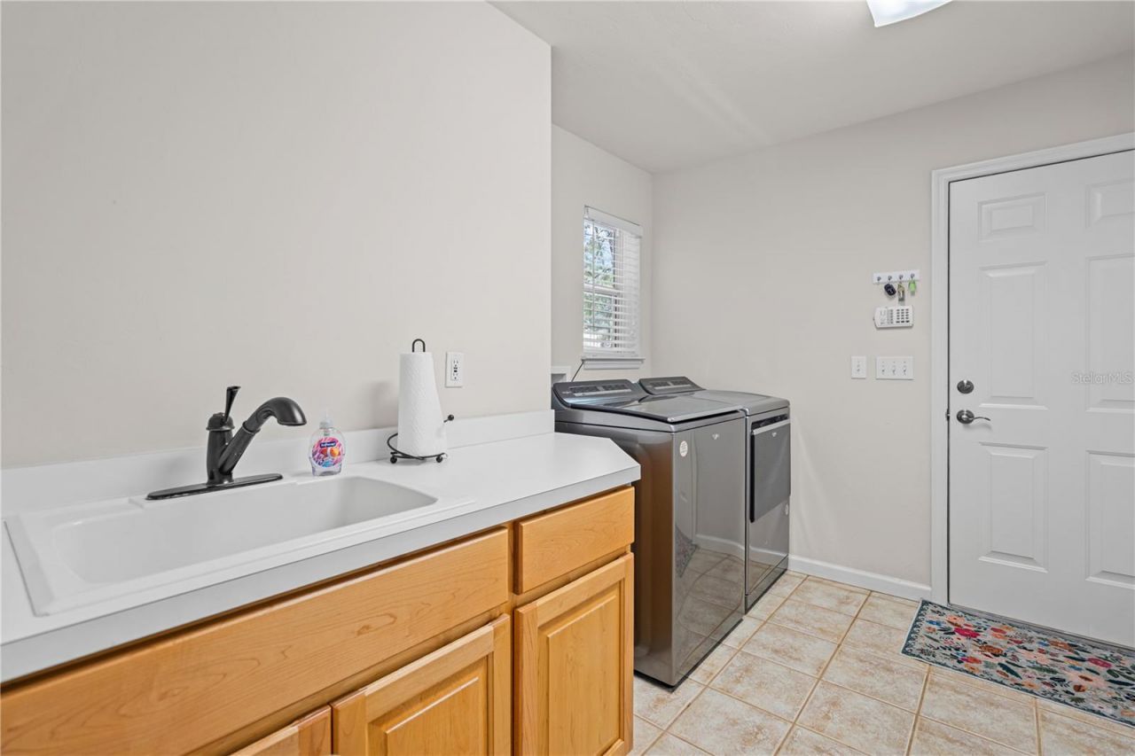 3212 SW 98th Drive, Gainesville, FL 32608 Photo