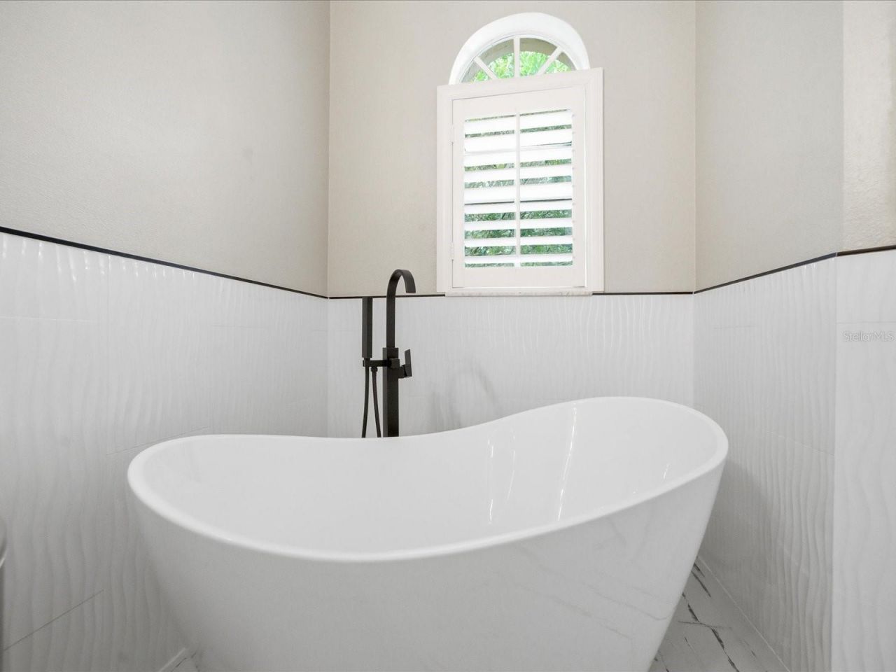 18931 Chaville Road, Lutz, FL 33558 Photo