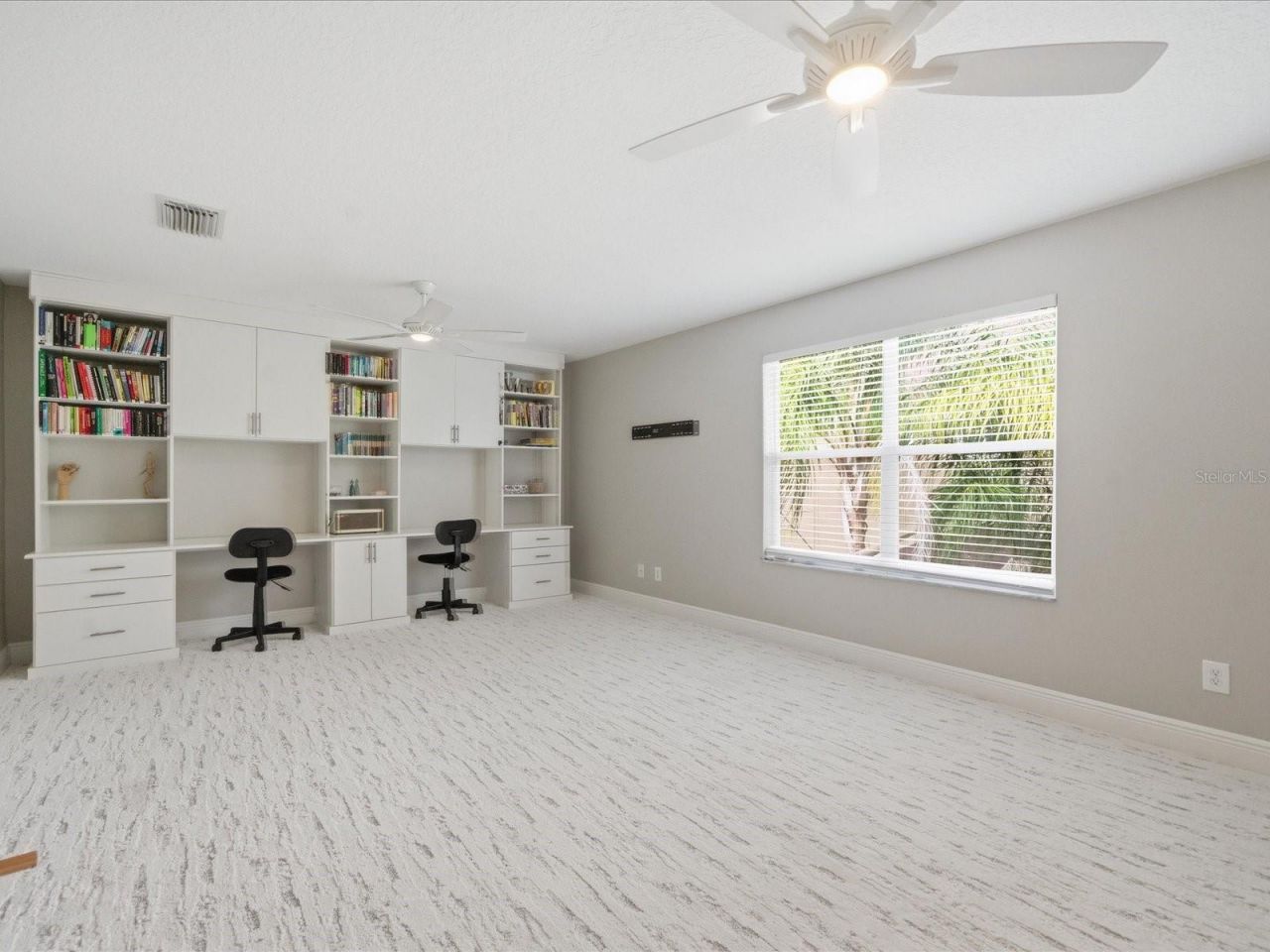 18931 Chaville Road, Lutz, FL 33558 Photo