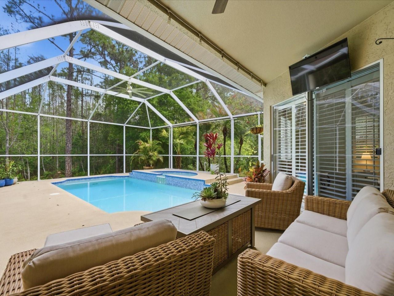 18931 Chaville Road, Lutz, FL 33558 Photo