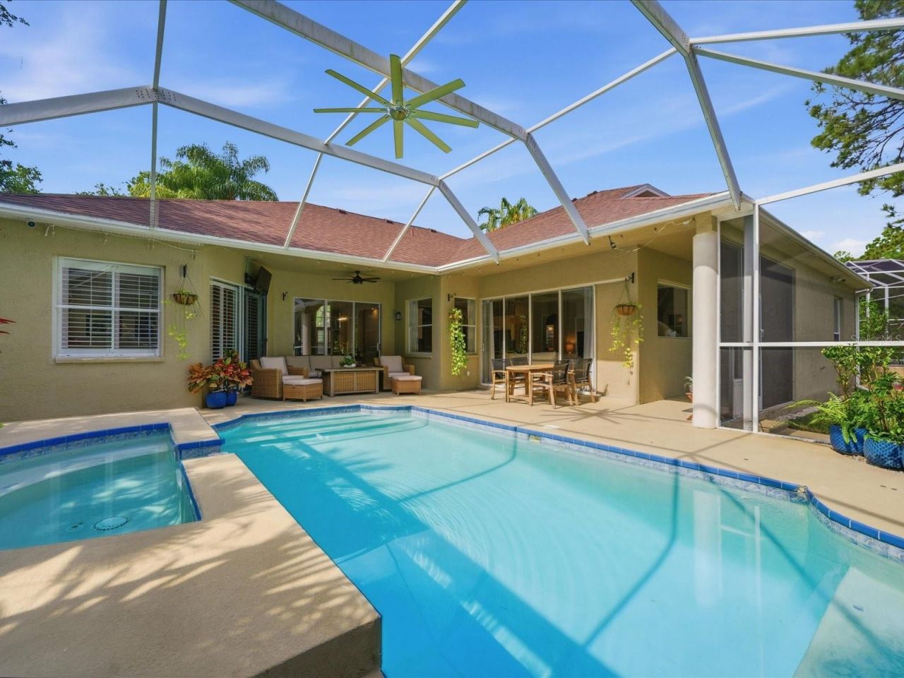 18931 Chaville Road, Lutz, FL 33558 Photo