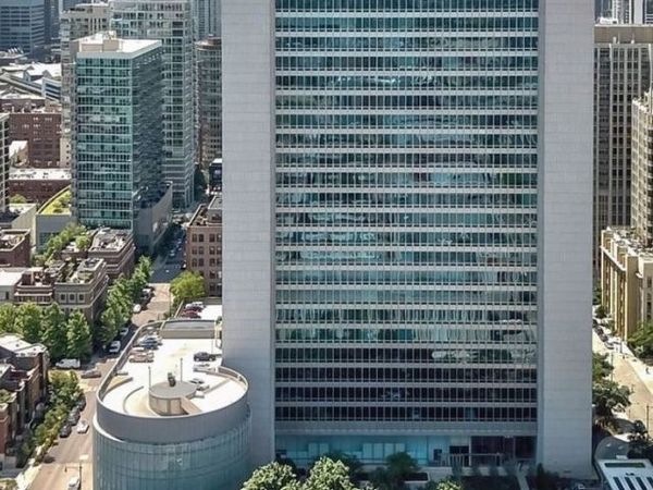 500 W Superior Street, Unit 1307, Chicago, IL 60654