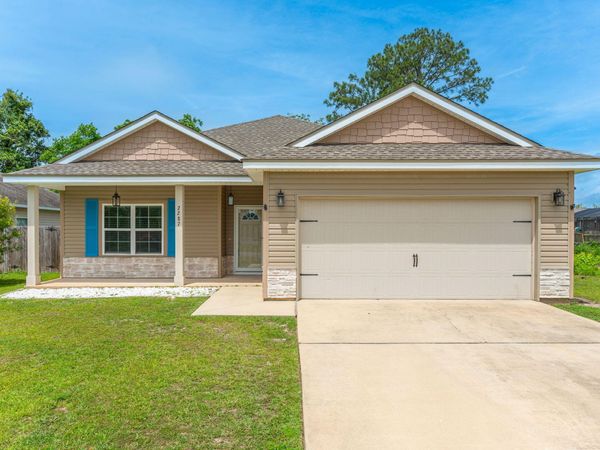 2287 Tom Street, Navarre, FL 32566