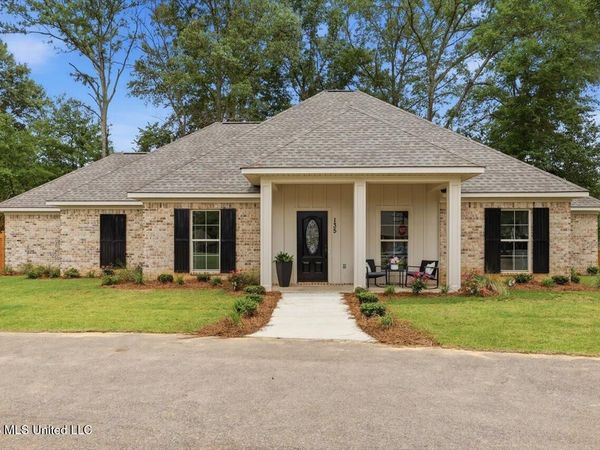 135 Shiloh Parkway Drive, Brandon, MS 39042