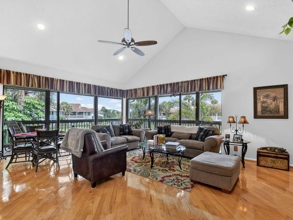 19279 Sabal Lake Drive, Unit 5088, Boca Raton, FL 33434