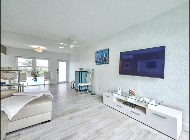 1043 Hillsboro Mile Hillsboro Mile, Unit 21c, Hillsboro Beach, FL 33062 Photo