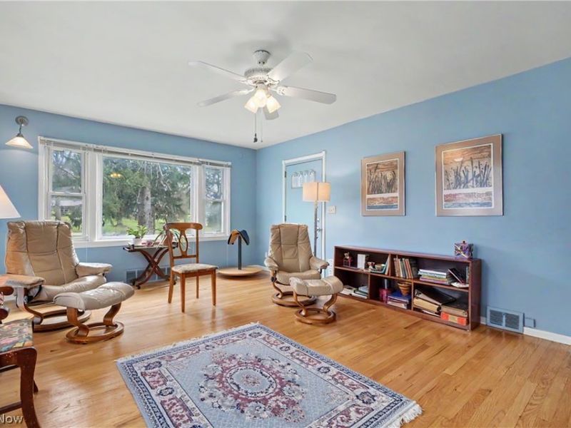 8084 Wright Road, Broadview Heights, OH 44147 Photo 8